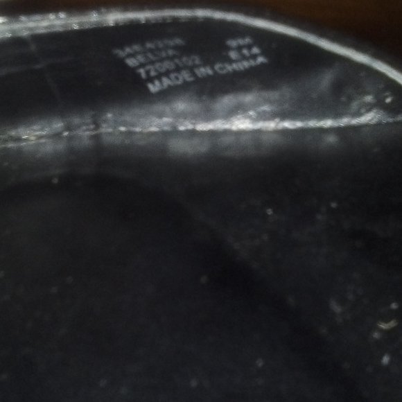 Shoes - Picture 6 of 6